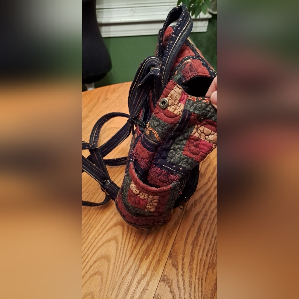 Donna Sharp quilted backpack - Picture 5 of 8